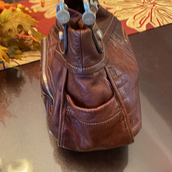 B. Makowsky woman’s purse - Picture 4 of 9
